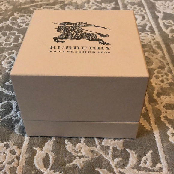 Burberry watch box - Picture 4 of 8
